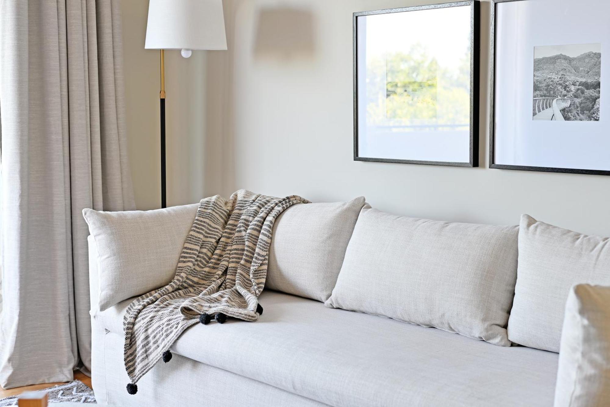 Stylish 2 Bedroom Ensuite With Beautiful Views * Cape Town