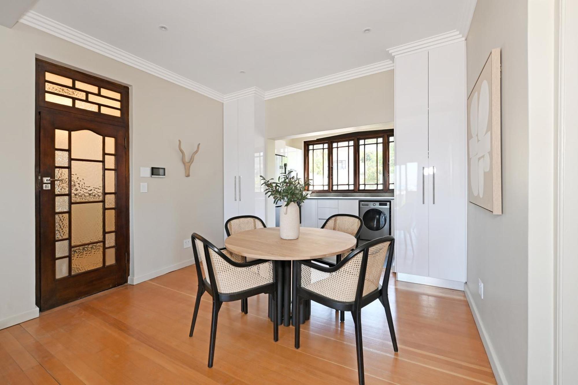 Stylish 2 Bedroom Ensuite With Beautiful Views