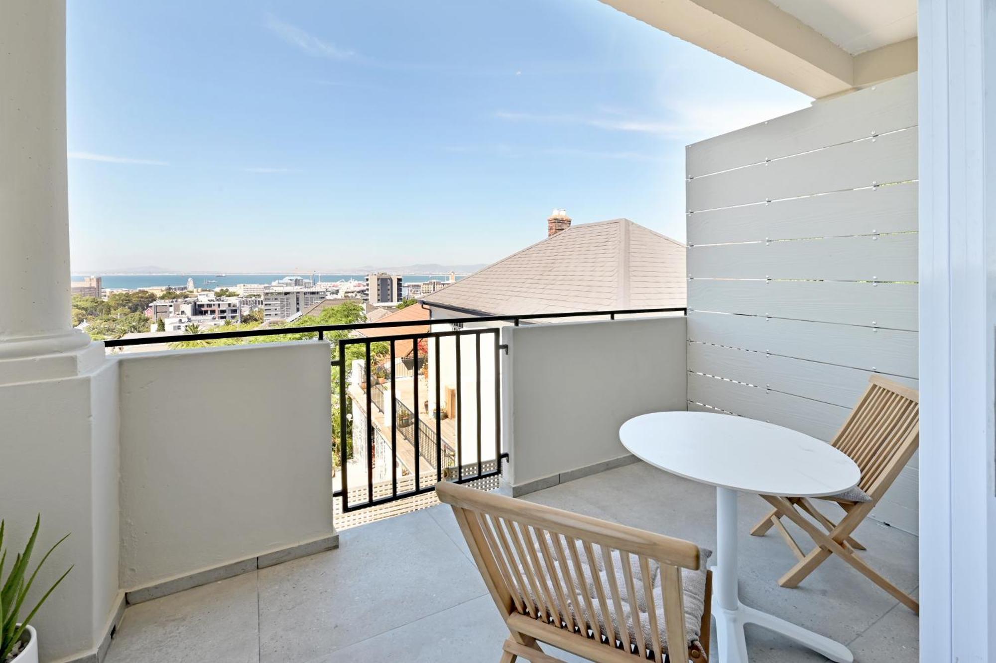 Apartment Stylish 2 Bedroom Ensuite With Beautiful Views *
