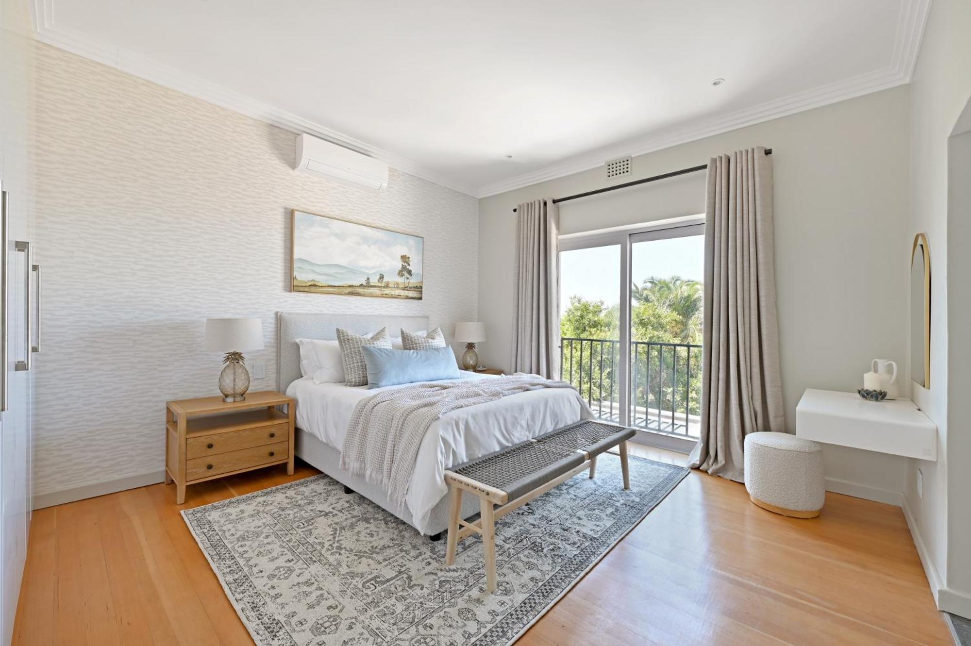 Stylish 2 Bedroom Ensuite With Beautiful Views * Cape Town